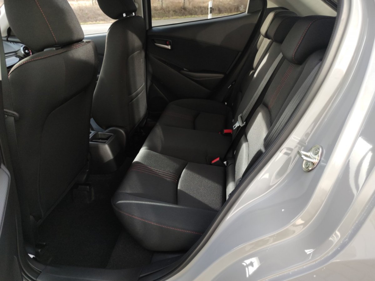 Mazda 2 2 HOMURA inkl LeasingBonus  RFK Klimaaut Sitzhei - 