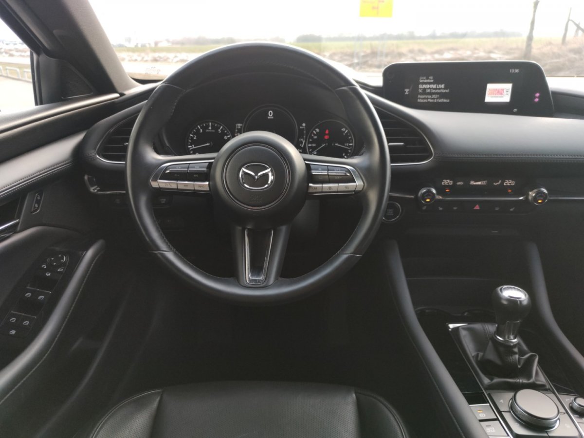 Mazda 3 3 SELECTION Matrix 360° Leder Lenkradheizg Freis - 