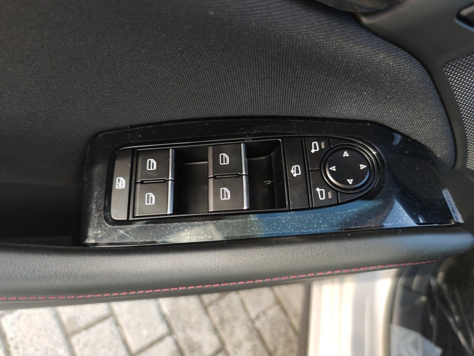 Mazda 3 3 Homura Klimaaut Sitzheizg Freisprech RFK HUD A - 