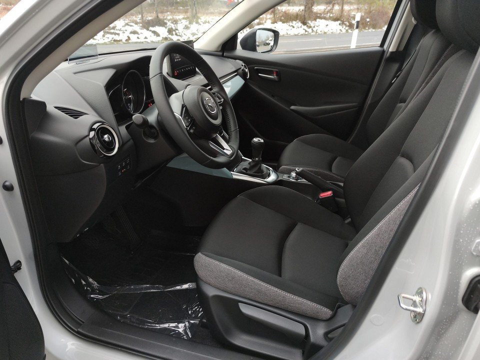 Mazda 2 2 EXCLUSIVE LogIn Matrix Sitzheizg 360° Klimaaut - 