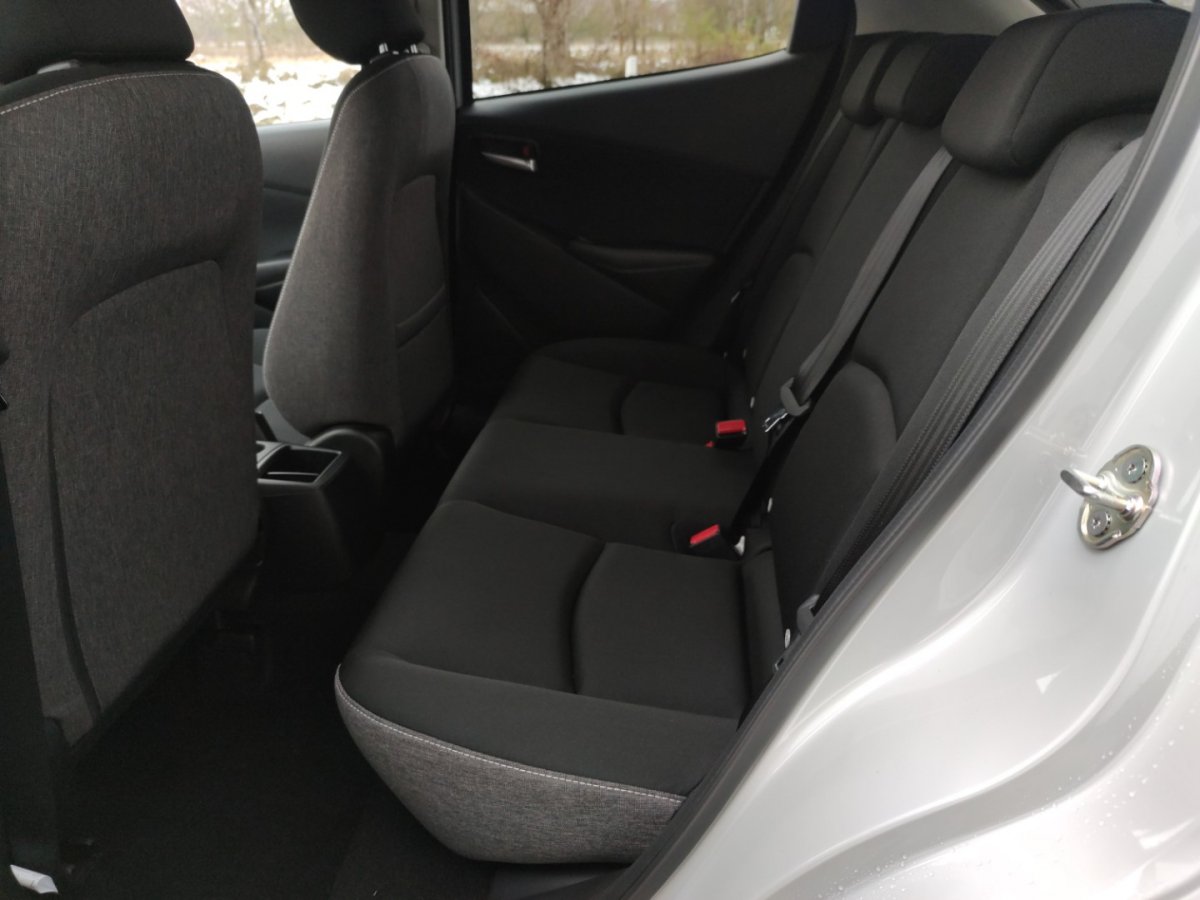 Mazda 2 2 EXCLUSIVE LogIn Matrix Sitzheizg 360° Klimaaut - 