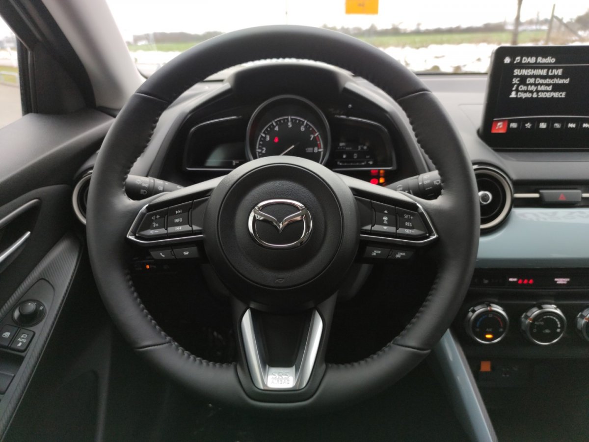 Mazda 2 2 EXCLUSIVE LogIn Matrix Sitzheizg 360° Klimaaut - 