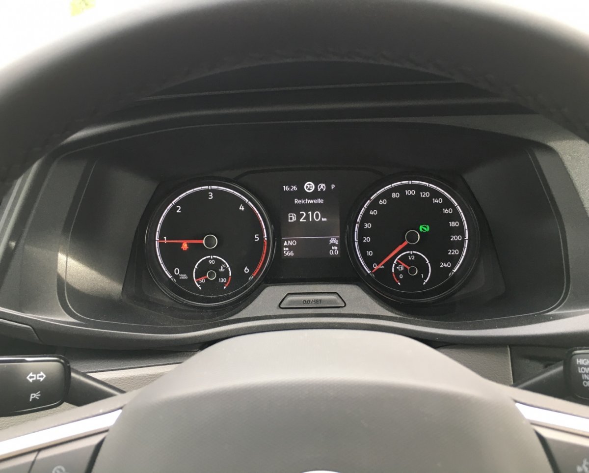 VW Caravelle Lang 204PS 4Motion 9-Sitzer AHK STHZ 80L-Tank Comfortline Caravelle Comfortline lang 4MOTION Caravelle Lang 204PS 4Motion 9-Sitzer AHK STHZ 8 - 