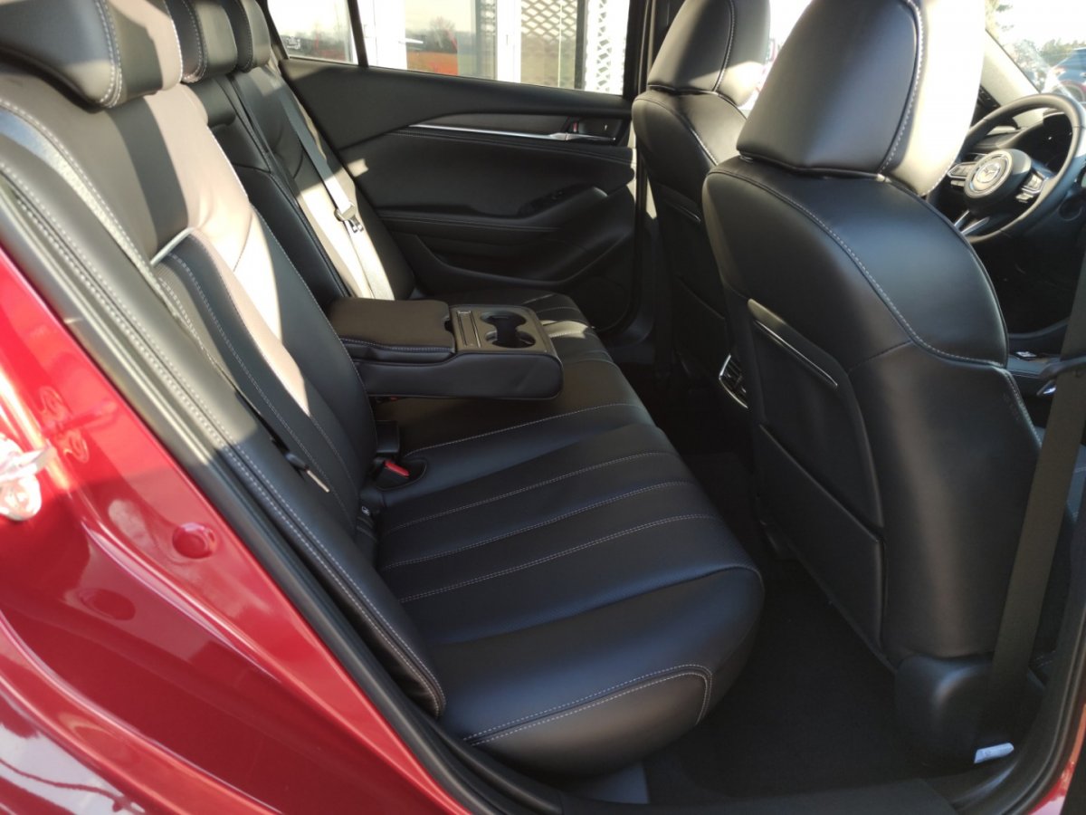 Mazda 6 6 TAKUMI SUNR BOSE Matrix Sitzbelüftung ACC Frei - 