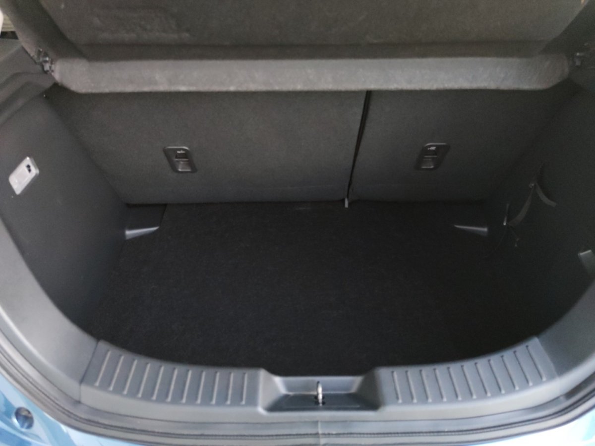 Mazda 2 2 SPORTS TEC-P1 TEC-P2 Matrix 360° Tempomat Frei - 