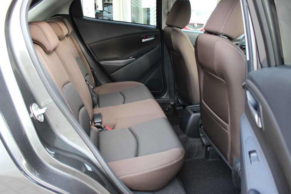 Mazda 2 2 Kizoku RFK Freisprech Tempomat Sitzehizg Klima - 
