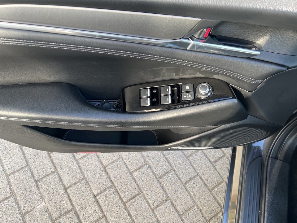 Mazda 6 6 Exclusive Leder BOSE Matrix 360° Sitzh Tempo N - 
