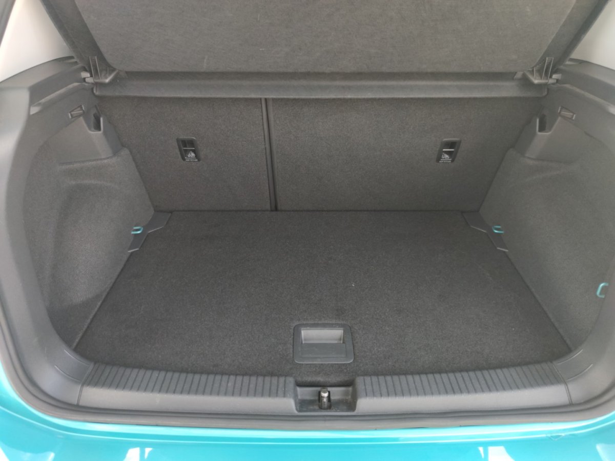 VW T-Cross T-Cross United ACC Klimaaut Sitzheizg Einparkhil - 