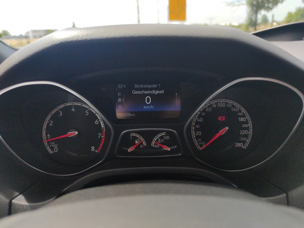 Ford Focus Focus ST Bi-Xenon Recaro Sitze Klimaaut Freispre - 