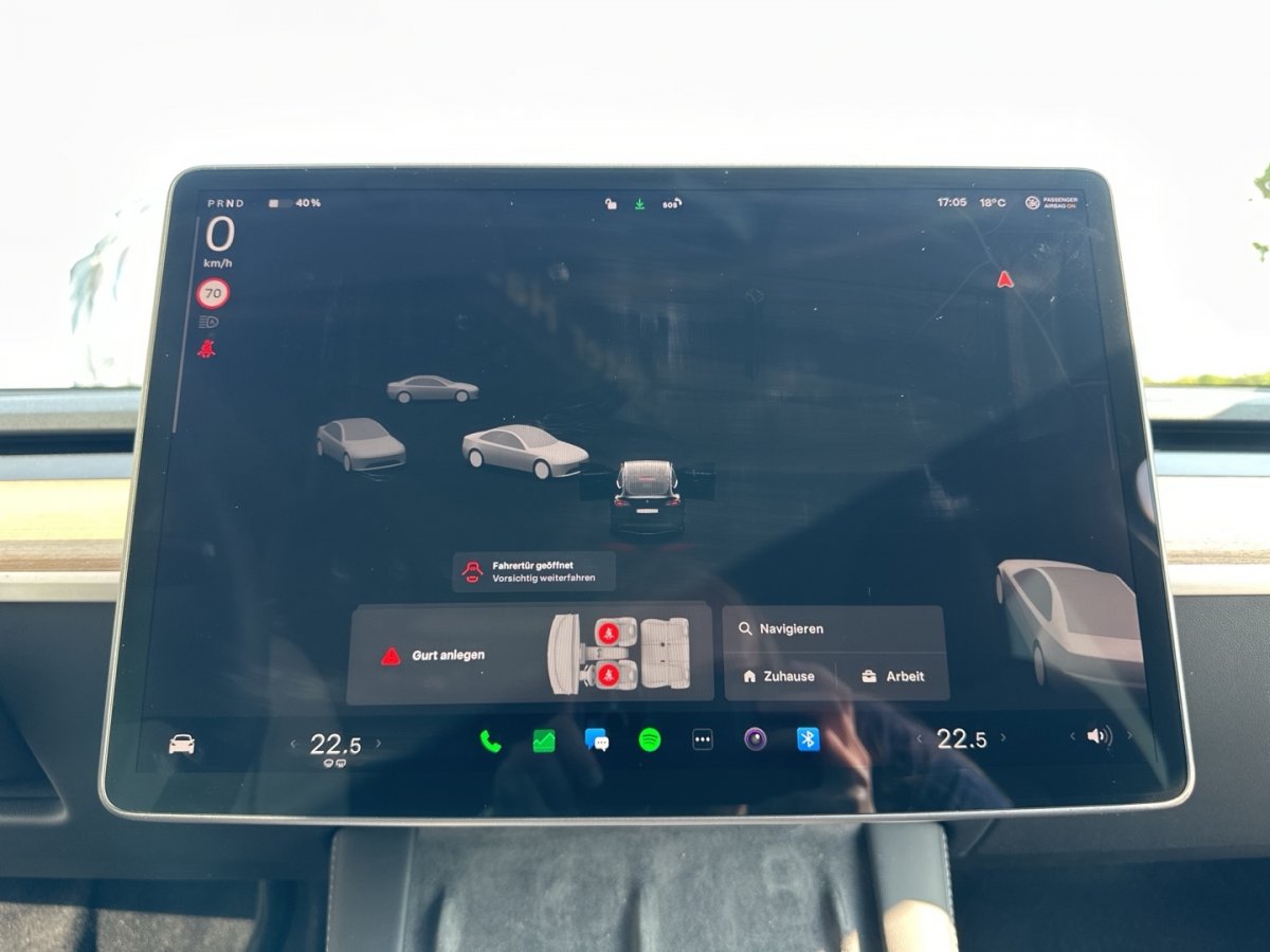 Tesla Model Y Model Y Performance RFK Klimaaut Lenkradheizg Si - 