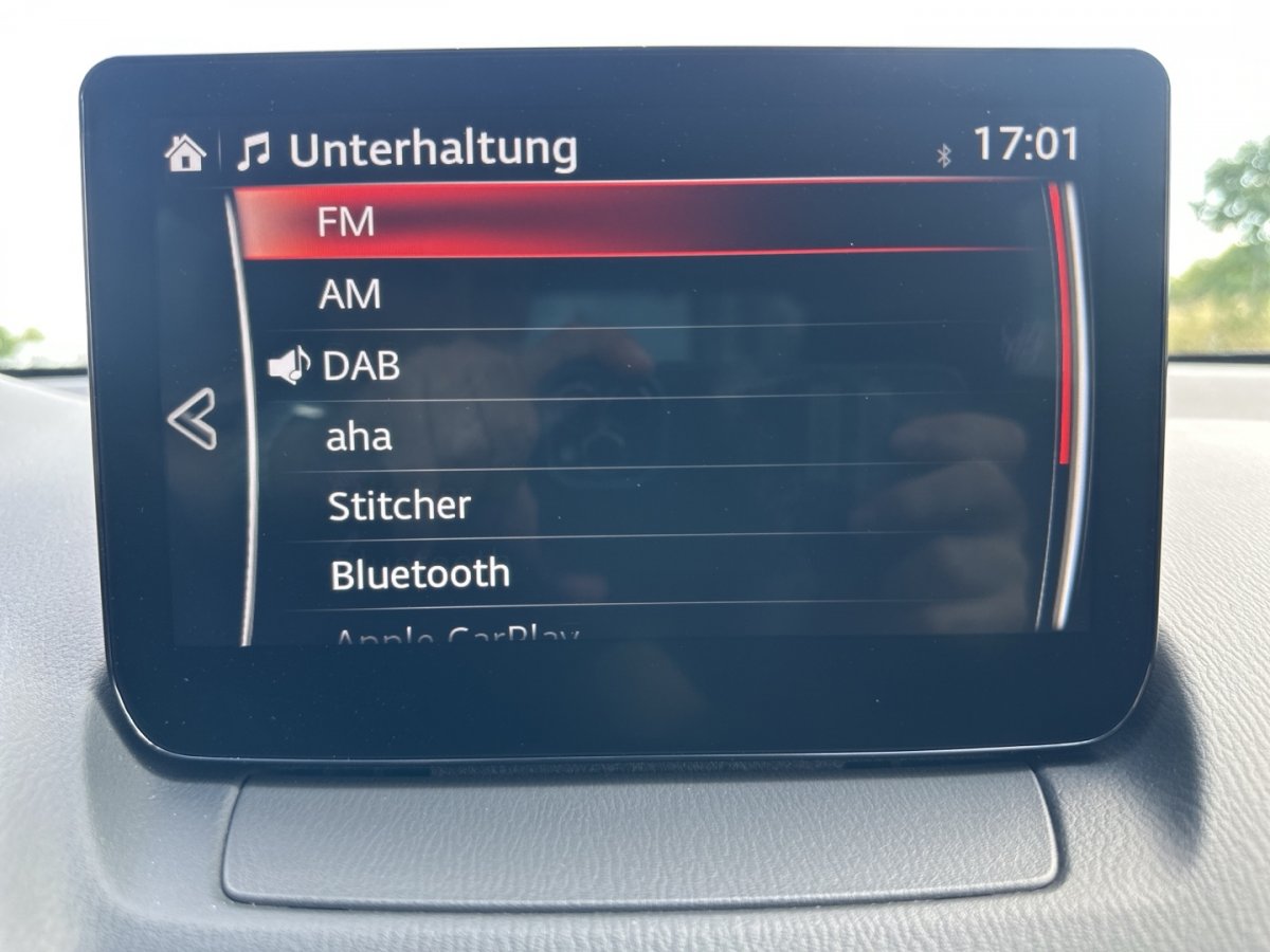 Mazda 2 2 HOMURA AKA Tuning Klimaaut Lenkradheizg Matrix - 