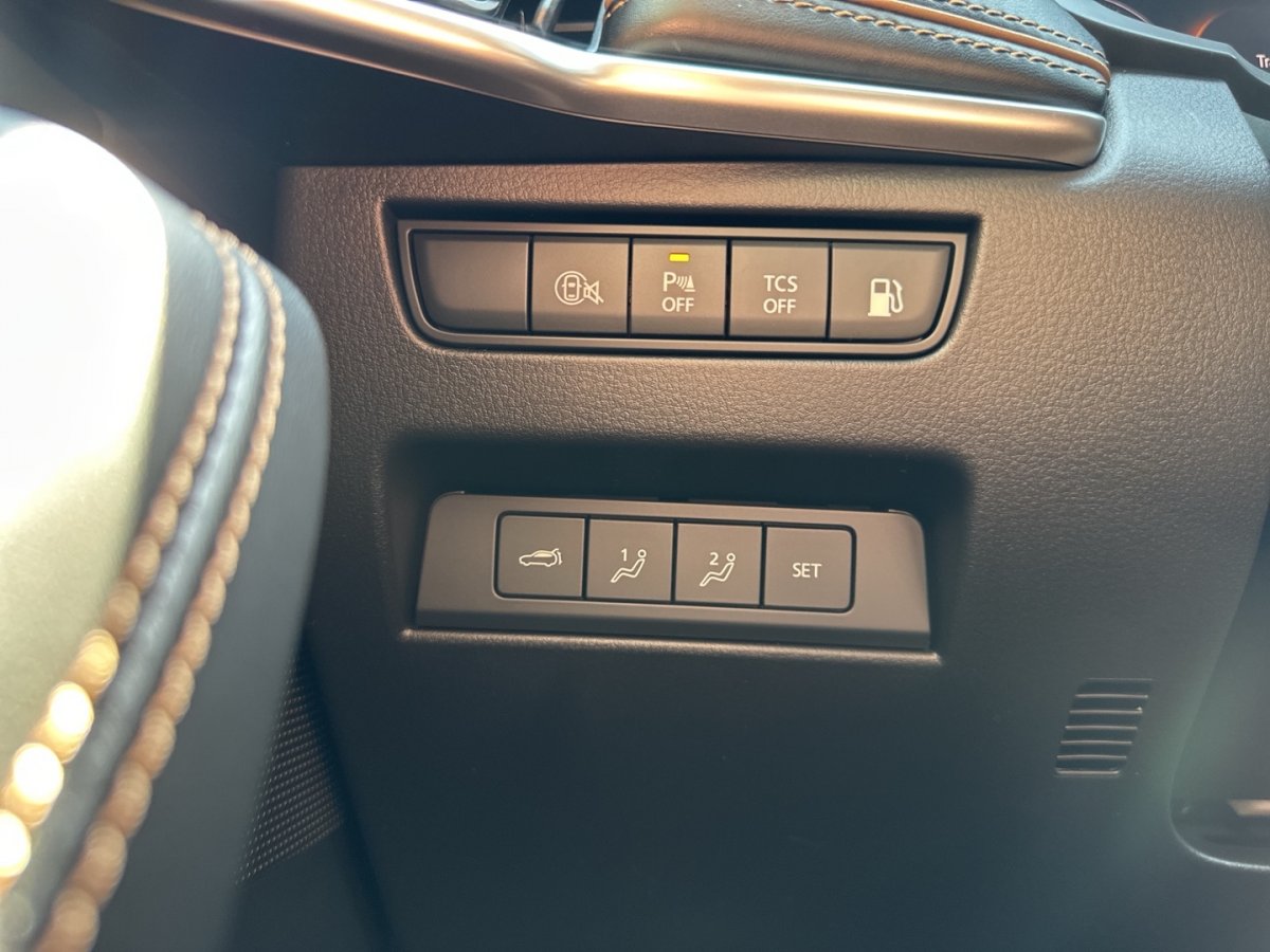 Mazda CX-60 CX-60 Homura Sitzbelüftung MRCC Leder BOSE Matri - 