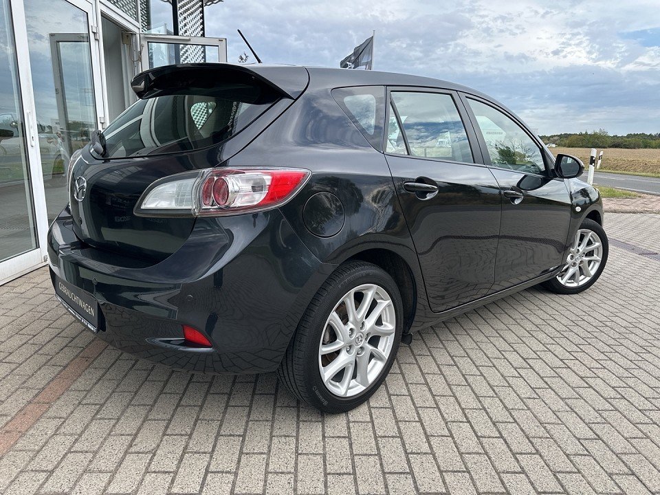 Mazda 3 3 EDITION Klimaaut Einparkhilfe Sitzheizg SH-gep - 