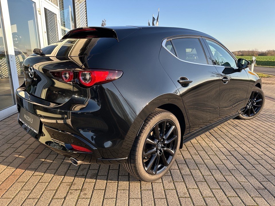 Mazda 3 3 2.5L e-SKYACTIV G 140ps - 
