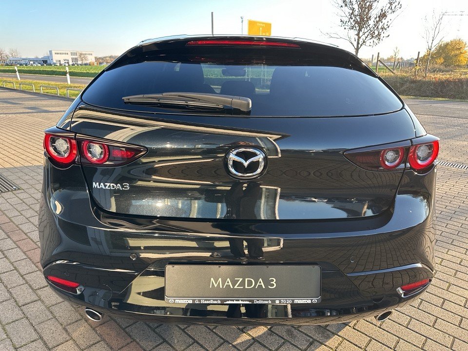Mazda 3 3 2.5L e-SKYACTIV G 140ps - 