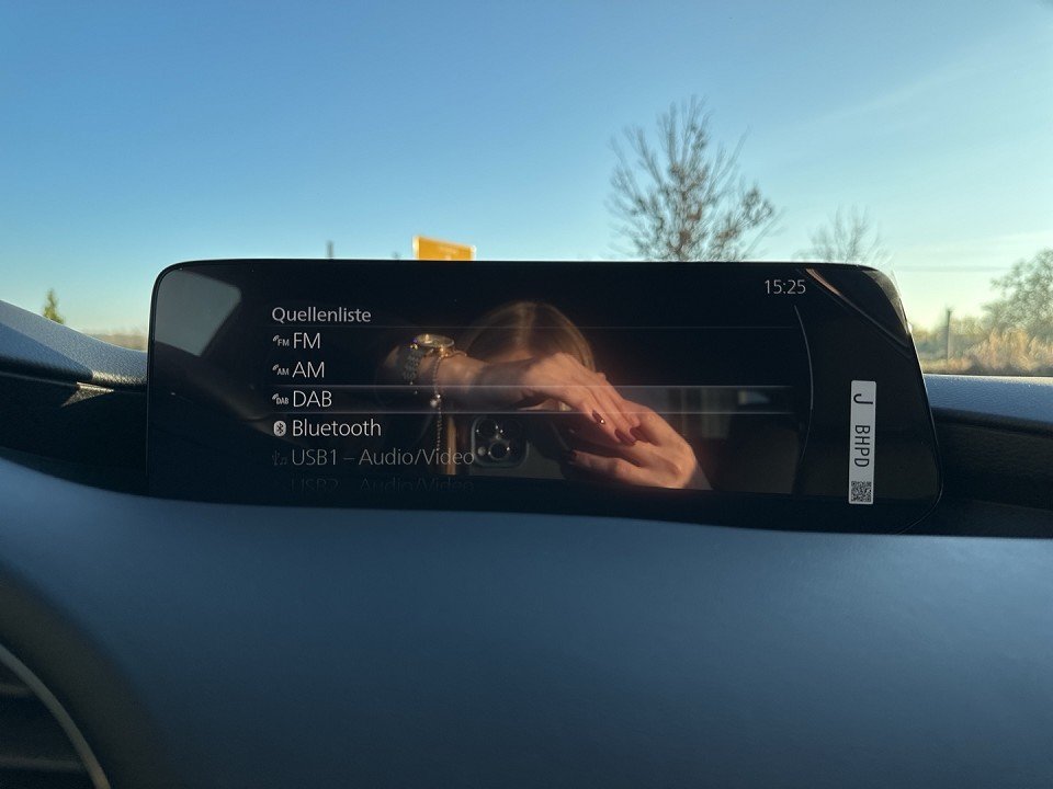 Mazda 3 3 2.5L e-SKYACTIV G 140ps - 