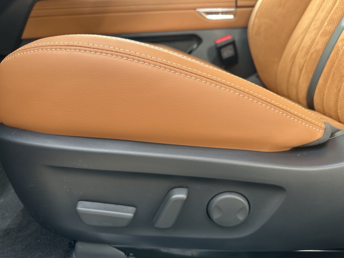 Mazda 6e 6E Takumi Plus Sitzbelüftung Panorama HUD Lenkra - 