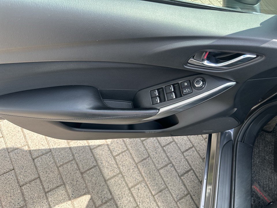 Mazda 6 6 KIZOKU BOSE LogIn RFK Sitzeheizg Freisprech Kl - 