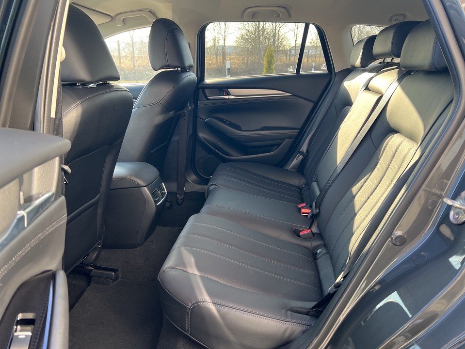 Mazda 6 6 EXCLUSIVE LogIn BOSE Sitzheizung 360° Leder Au - 