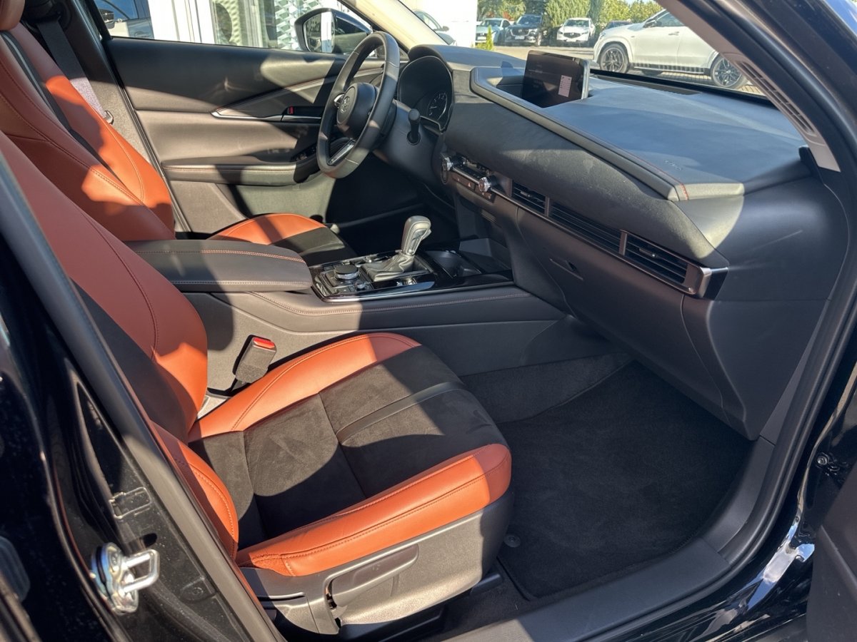 Mazda CX-30 CX-30 Nagisa Einparkhilfe LogIn Memory Notbremsa - 