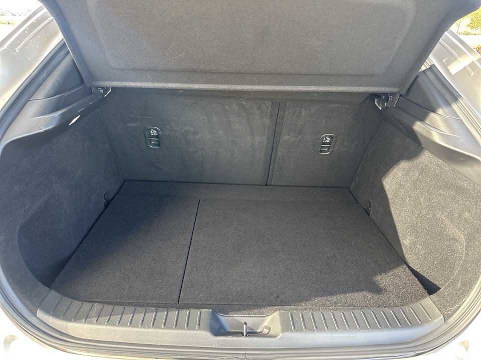 Mazda CX-30 CX-30 Exclusive-line 1.Hand BOSE Matrix Notbrems - 