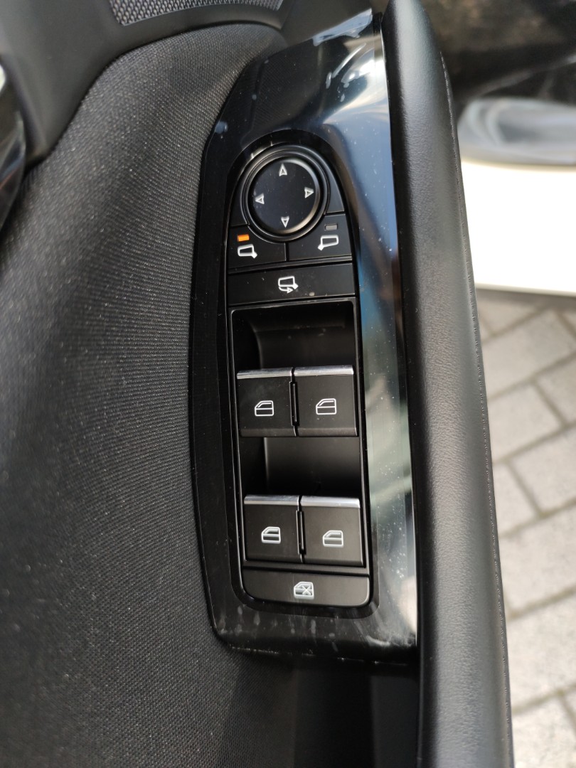 Mazda 3 3 2.5L e-SKYACTIV G 140ps I (Vorschaubilder können Abweichungen enthalten) - 