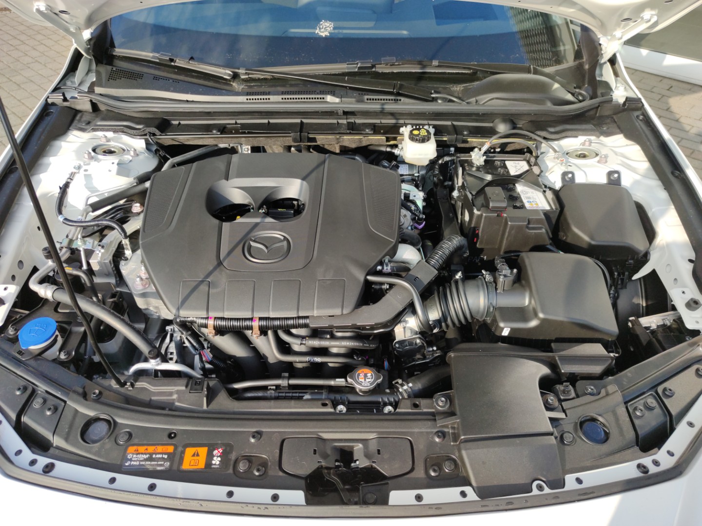 Mazda 3 3 2.5L e-SKYACTIV G 140ps I (Vorschaubilder können Abweichungen enthalten) - 