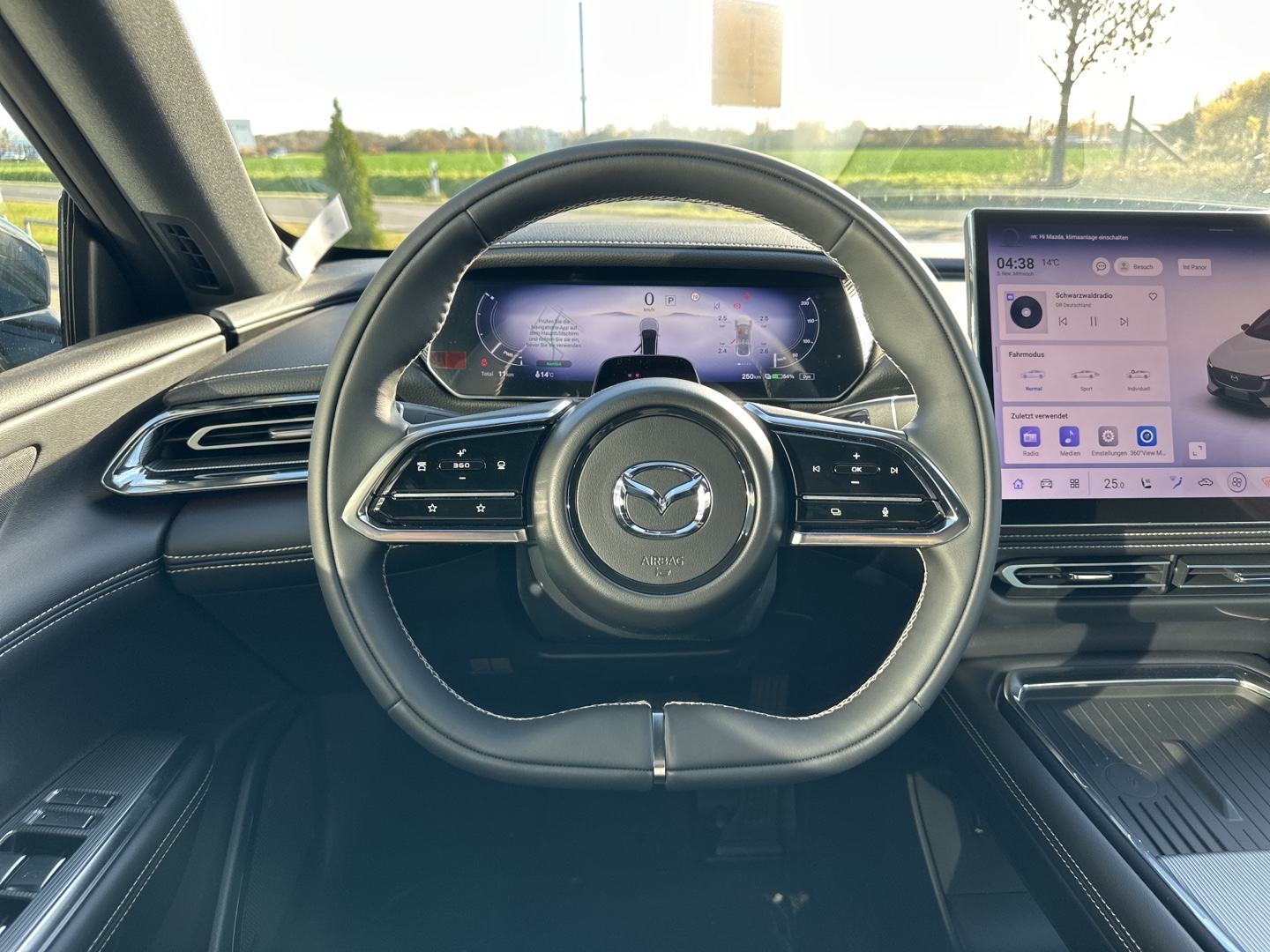 Mazda 6e 6E EV 245ps Long Range I Vorschaubilder können Abweichungen enthalten - 