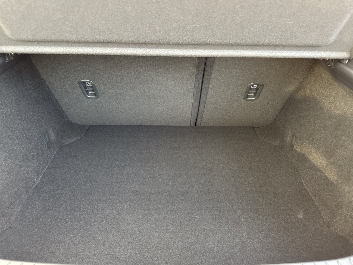 Mazda 3 3 Takumi Leder Matrix 360° BOSE Freisprech ACC S - 