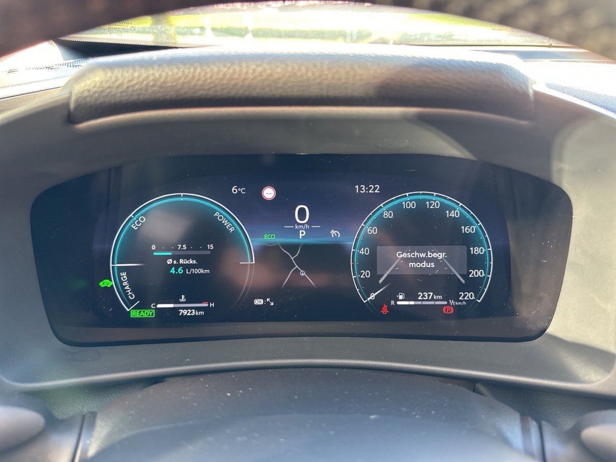 Toyota C-HR C-HR 1. Hand Einparkhilfe Sitzheizung RFK Spurha - 