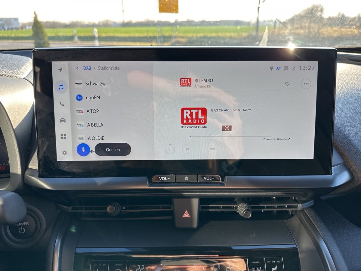 Toyota C-HR C-HR 1. Hand Einparkhilfe Sitzheizung RFK Spurha - 