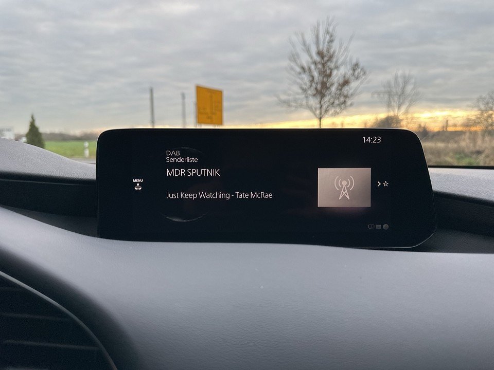 Mazda 3 3 Homura RFK LogIn Freisprech Sitzheizg HUD Klim - 