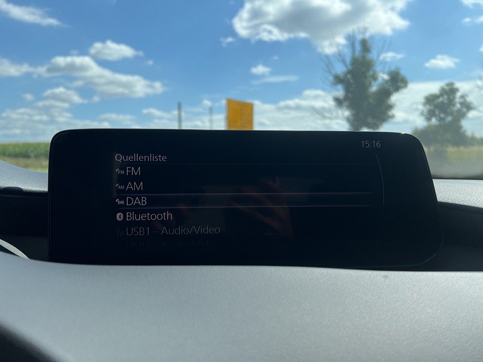 Mazda 3 3 2.5L e-SKYACTIV G 140ps - 