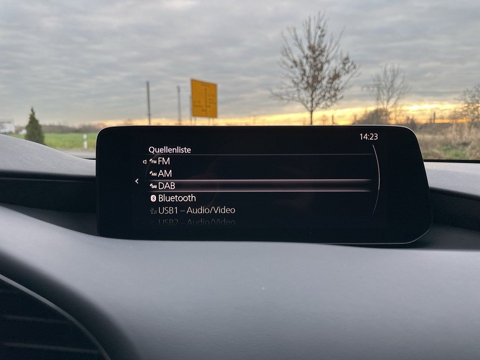 Mazda 3 3 Homura RFK LogIn Freisprech Sitzheizg HUD Klim - 