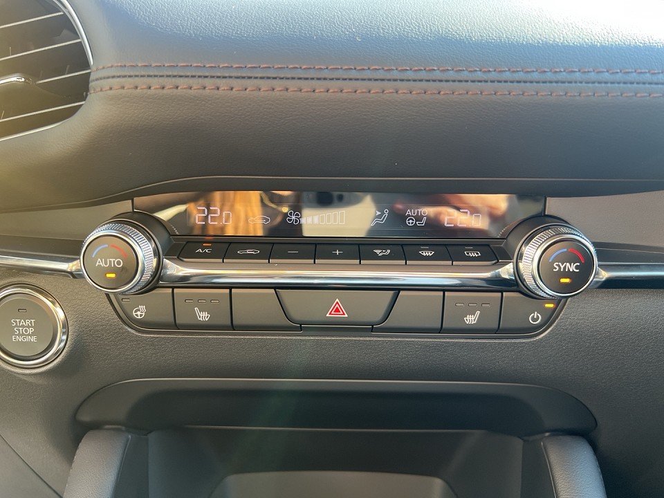 Mazda 3 3 Exclusive BOSE Tempomat 360° LogIn  Matrix Fre - 