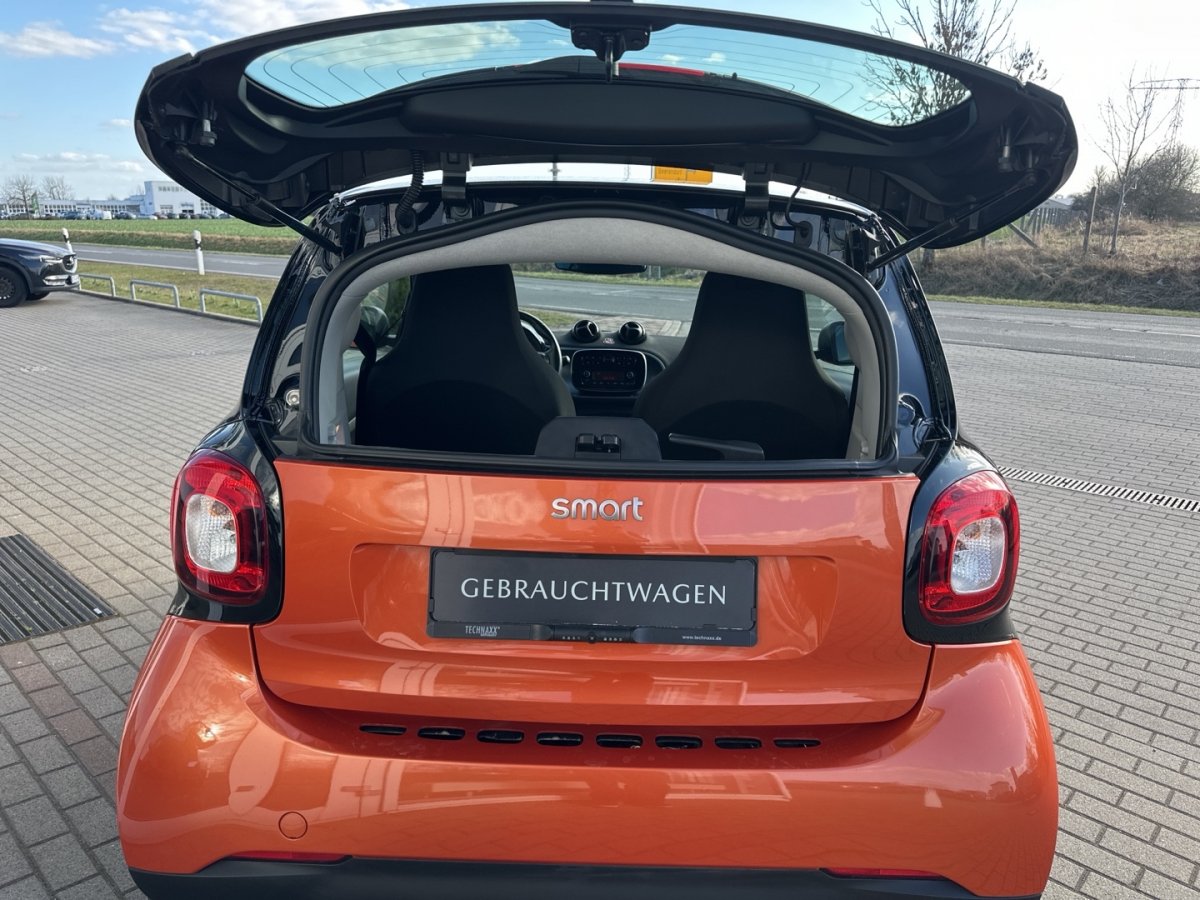 Smart ForTwo Smart Fortwo Sitzheizg Klimaaut RFK Glasdach Tem - 