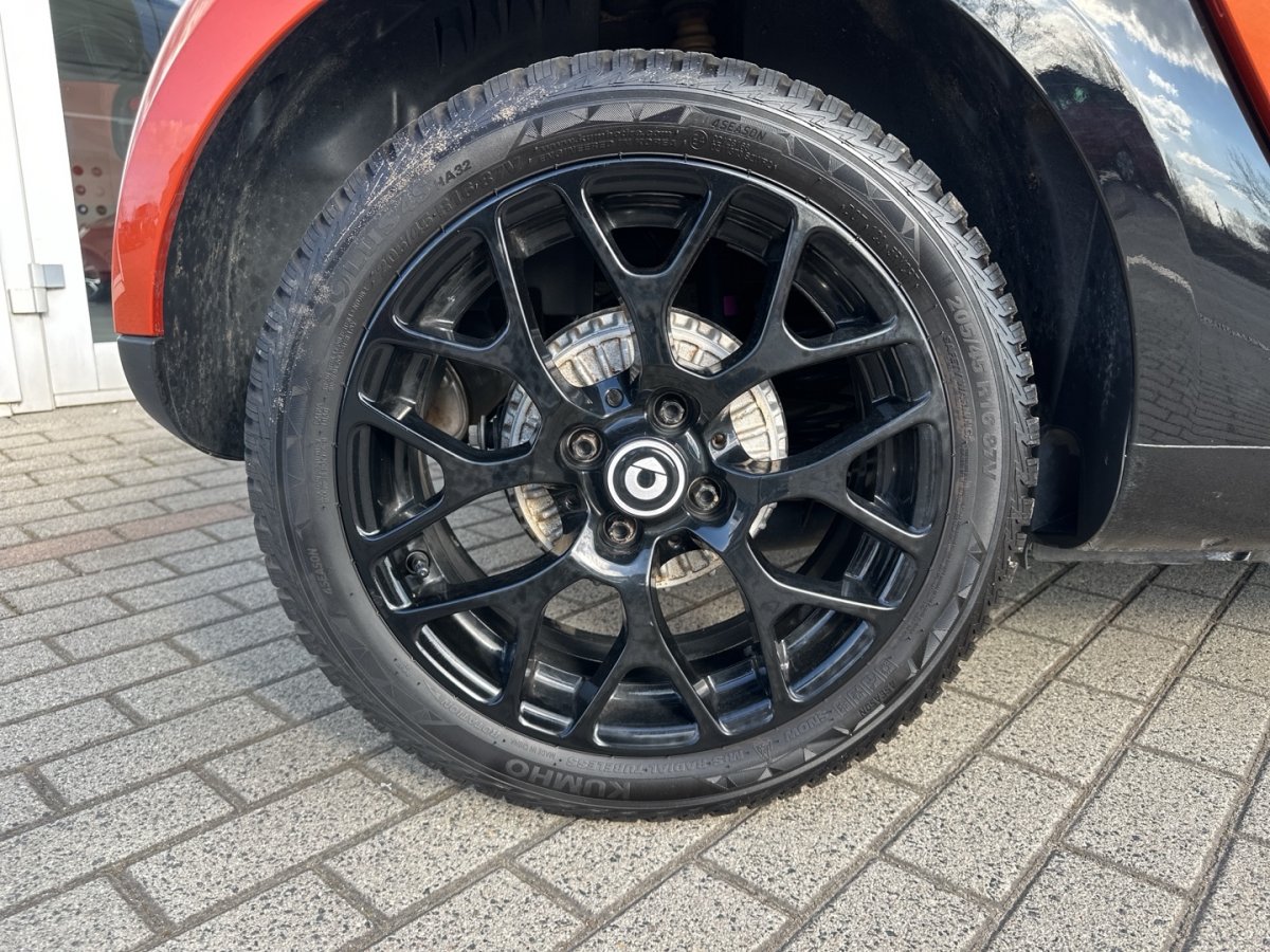 Smart ForTwo Smart Fortwo Sitzheizg Klimaaut RFK Glasdach Tem - 