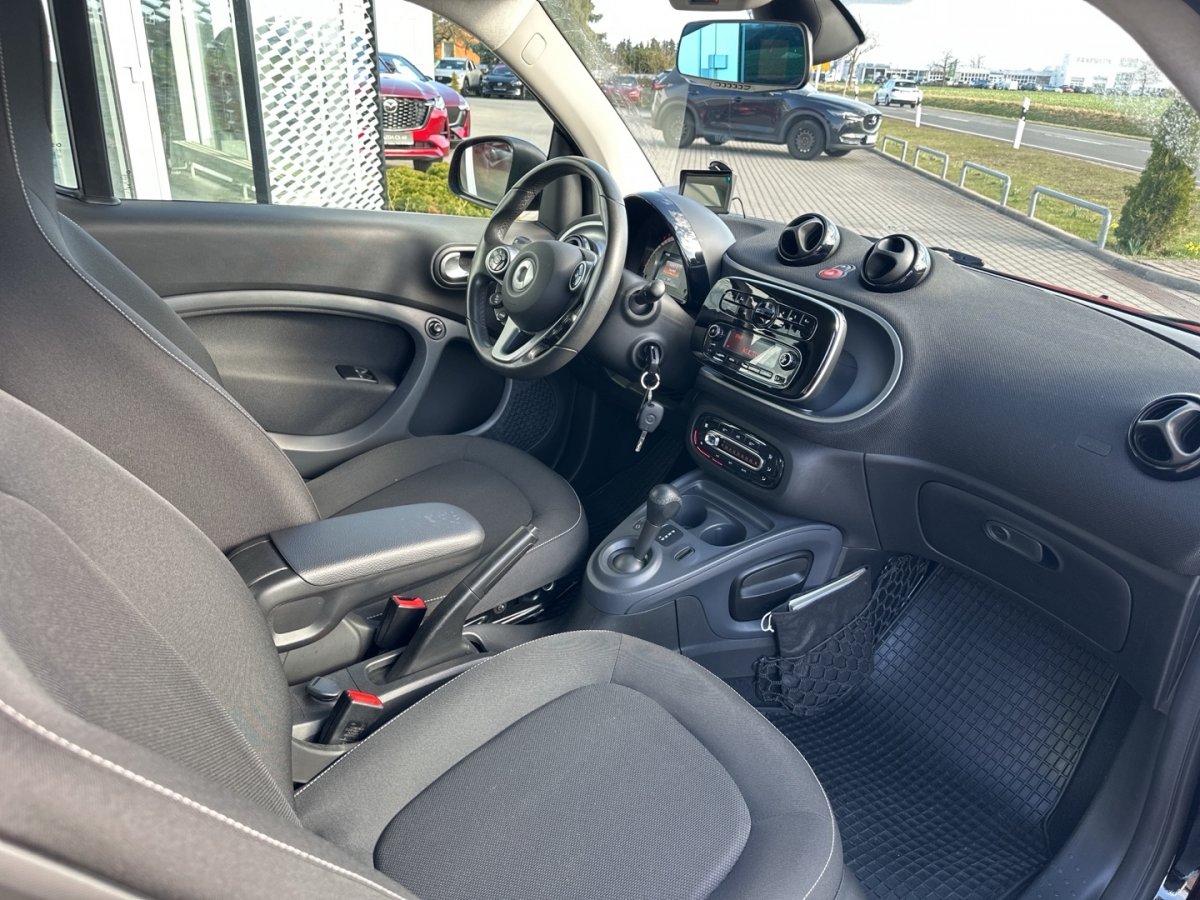 Smart ForTwo Smart Fortwo Sitzheizg Klimaaut RFK Glasdach Tem - 