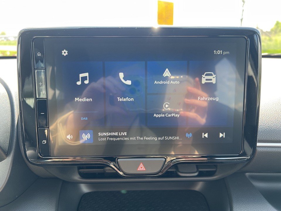 Mazda 2 Hybrid 2 Hybrid Exclusive Lenkradheizg LogIn RFK Tempom - 