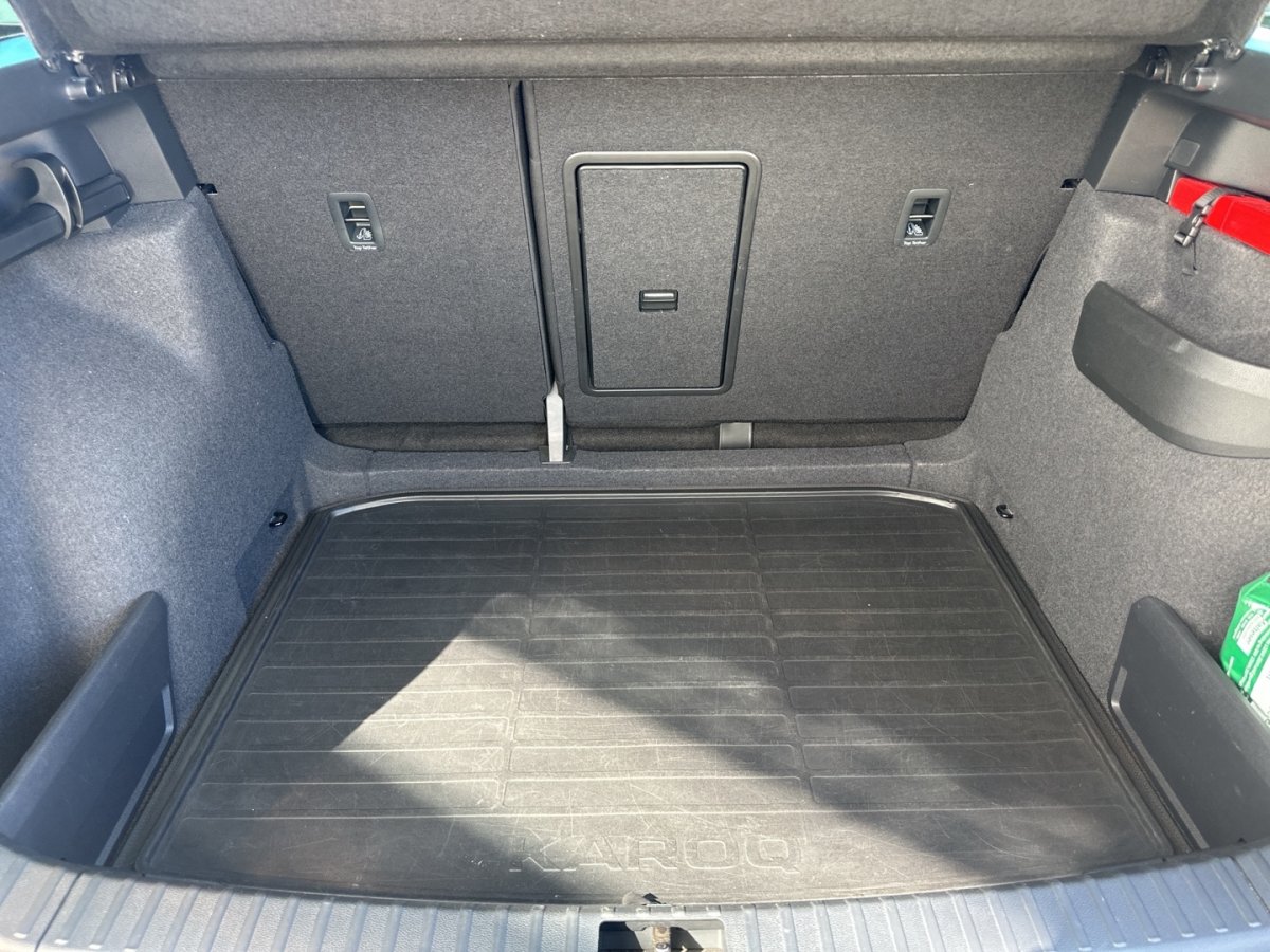 Skoda Karoq Karoq 1. Halter Sitzheizung Einparkhilfe Automat - 