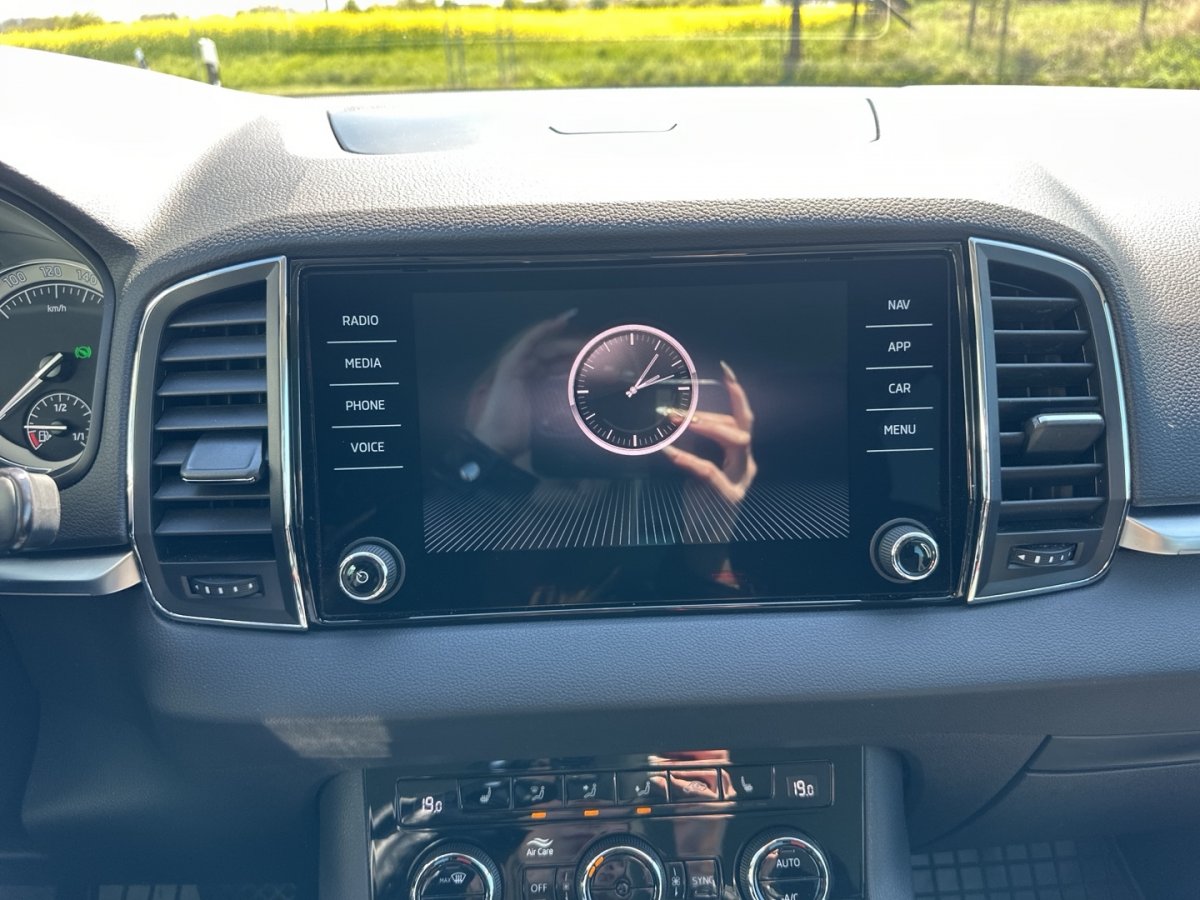 Skoda Karoq Karoq 1. Halter Sitzheizung Einparkhilfe Automat - 