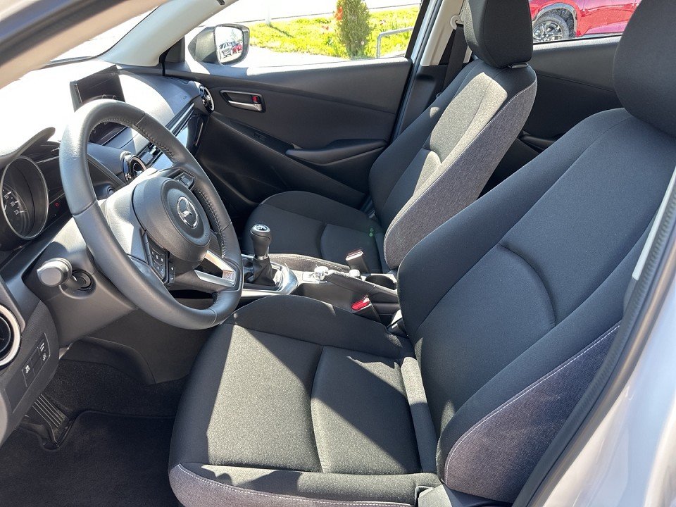 Mazda 2 2 1.5L SKYACTIV-G 75ps - 