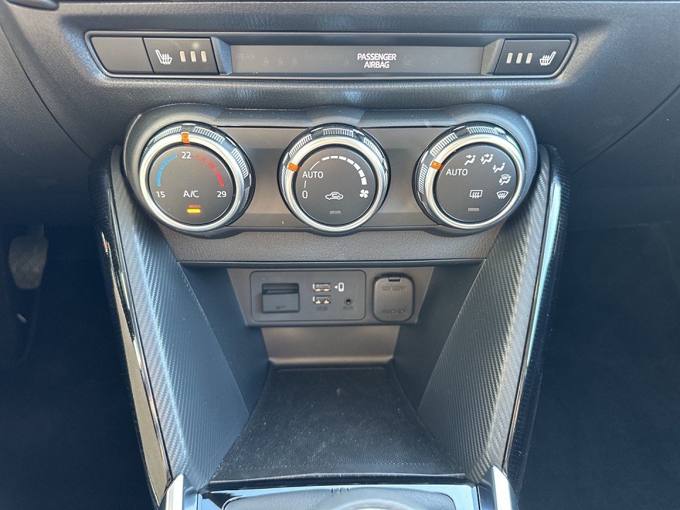Mazda 2 2 1.5L SKYACTIV-G 75ps - 