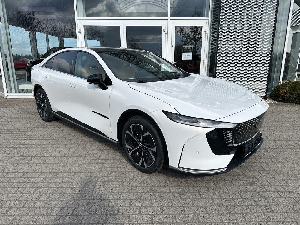 Mazda 6e 6E Takumi Plus FullWrapped MattBlueWhite Sitzbel - 