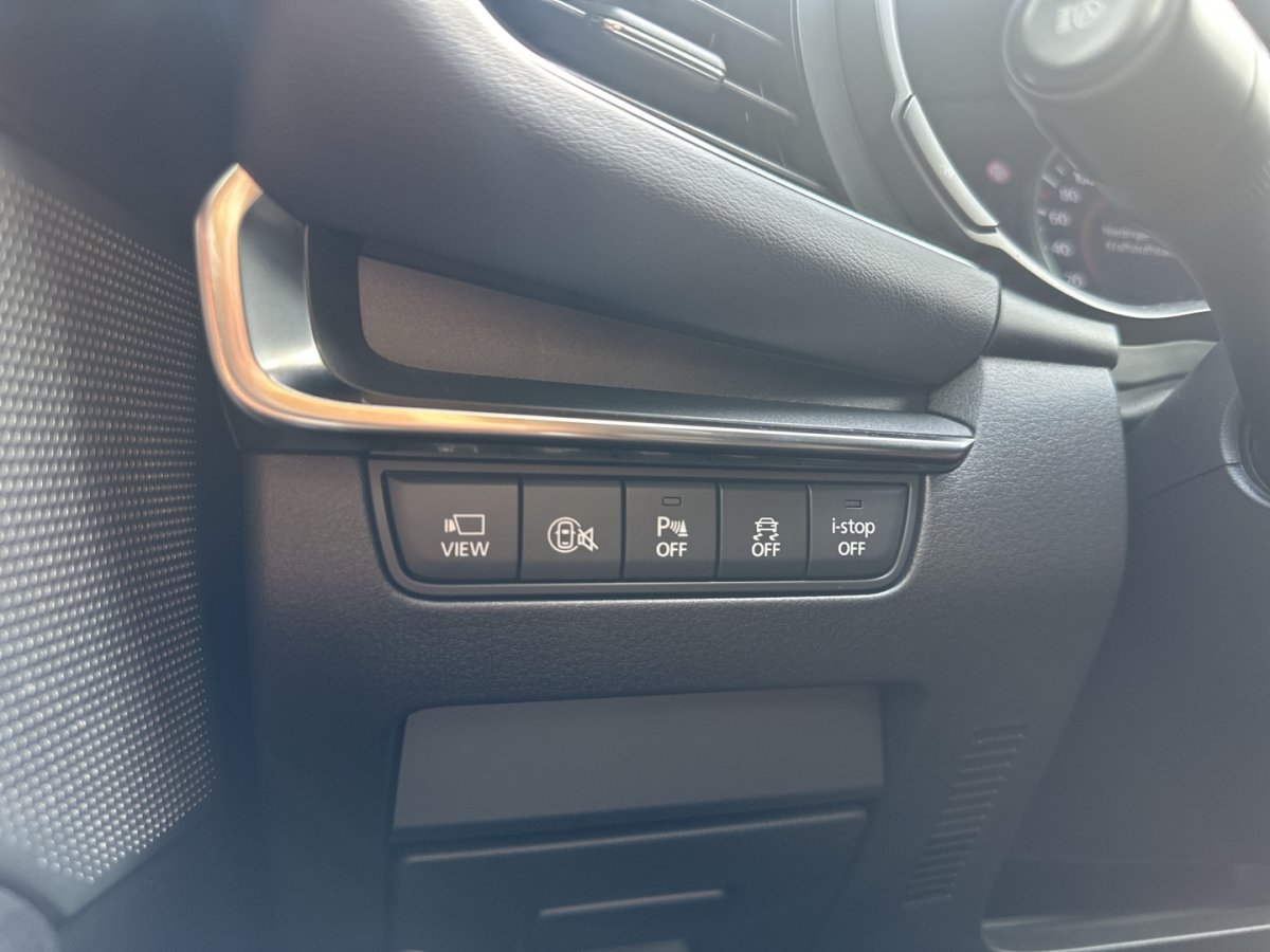 Mazda 3 3 Exclusive Matrix BOSE Freisprech Lenkradheizg  - 