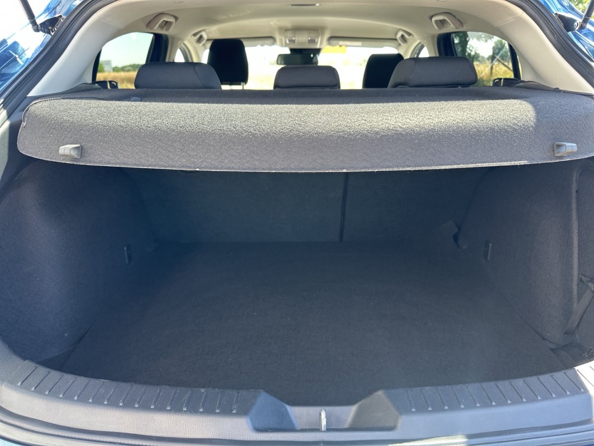 Mazda 3 3 CENTER TOU-P Klimaaut Sitzheizg Einparkhilfe F - 