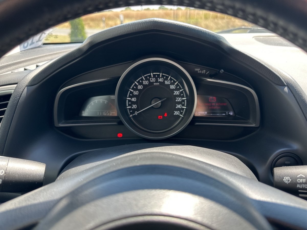 Mazda 3 3 CENTER TOU-P Klimaaut Sitzheizg Einparkhilfe F - 