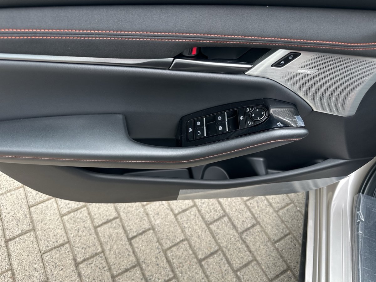 Mazda 3 3 Nagisa BOSE Fernlichtaut RFK LogIn Freisprech  - 