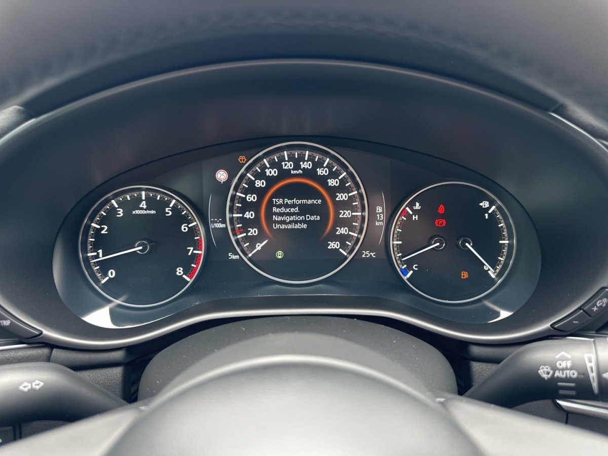 Mazda 3 3 Nagisa BOSE Fernlichtaut RFK LogIn Freisprech  - 