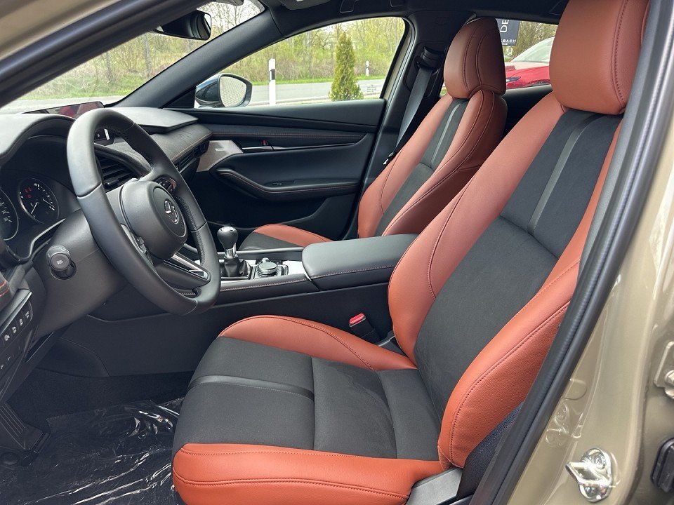 Mazda 3 3 Nagisa Teilleder BOSE Klimaaut Sitzheizg el Si - 